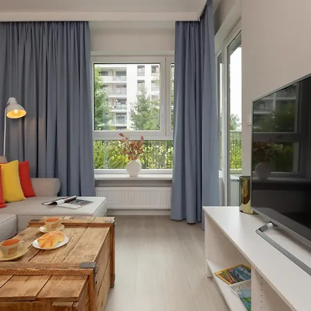 Zoliborz Artystyczny Apartment With Parking By Noclegi Renters Warszawa Eksteriør bilde