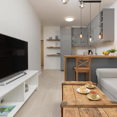 Zoliborz Artystyczny Apartment With Parking By Noclegi Renters Warszawa Eksteriør bilde