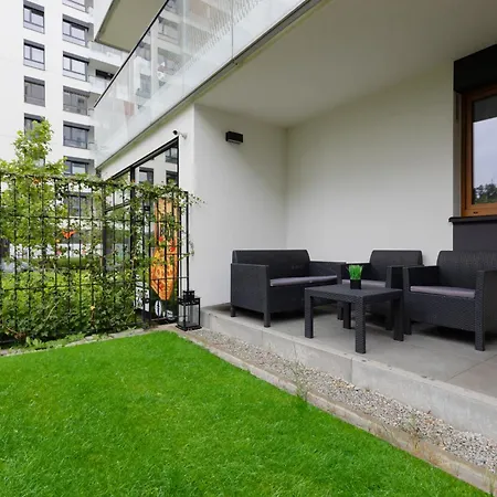 Zoliborz Artystyczny Apartment With Parking By Noclegi Renters Warszawa Eksteriør bilde