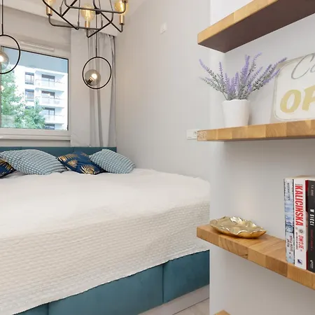 Zoliborz Artystyczny Apartment With Parking By Noclegi Renters Warszawa Eksteriør bilde
